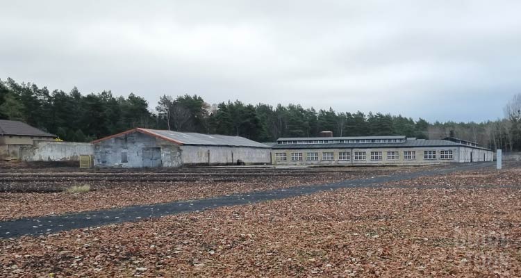 Impianti industriali usati per lo sfruttamento delle donne di Ravensbruck.